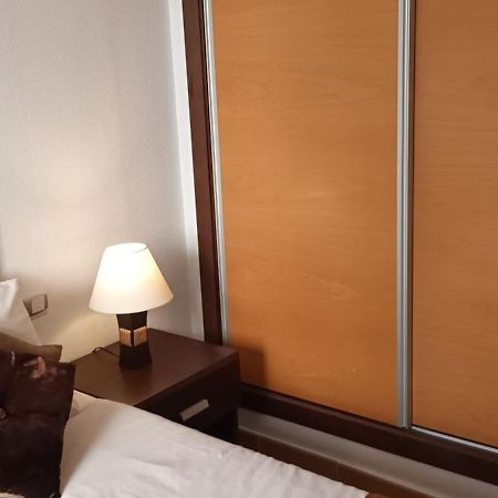 Apartamento Tranquilo Cerca De Buena Piscina Y Con Buen Aire Acondicionado 阿桂拉斯 外观 照片