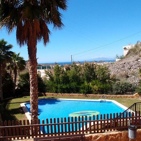 Apartamento Tranquilo Cerca De Buena Piscina Y Con Buen Aire Acondicionado 阿桂拉斯 外观 照片