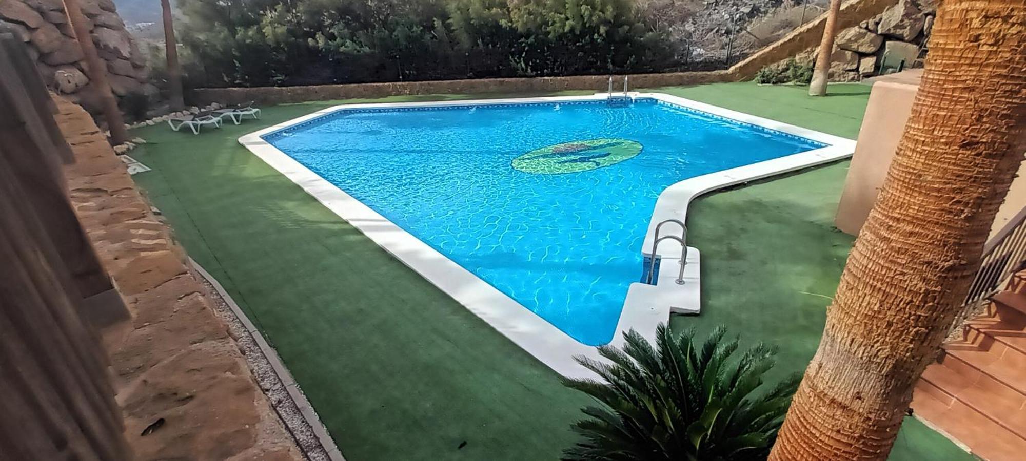 Apartamento Tranquilo Cerca De Buena Piscina Y Con Buen Aire Acondicionado 阿桂拉斯 外观 照片