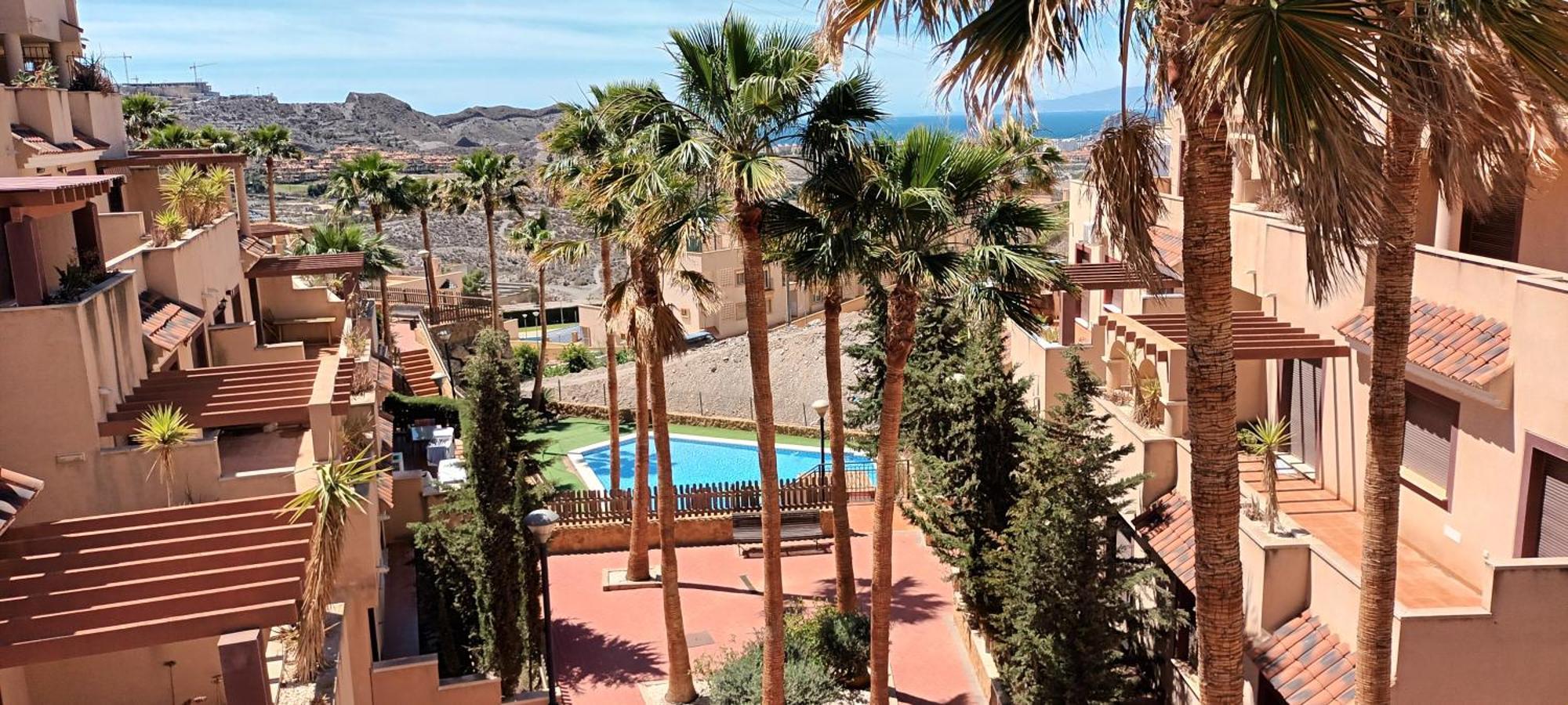 Apartamento Tranquilo Cerca De Buena Piscina Y Con Buen Aire Acondicionado 阿桂拉斯 外观 照片