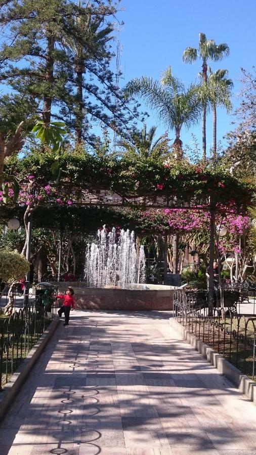 Apartamento Tranquilo Cerca De Buena Piscina Y Con Buen Aire Acondicionado 阿桂拉斯 外观 照片