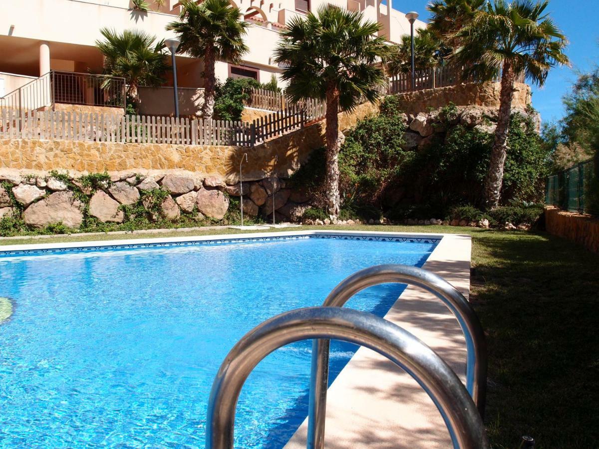 Apartamento Tranquilo Cerca De Buena Piscina Y Con Buen Aire Acondicionado 阿桂拉斯 外观 照片