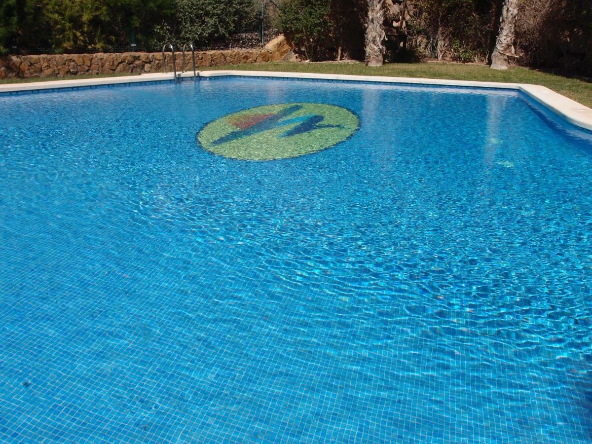 Apartamento Tranquilo Cerca De Buena Piscina Y Con Buen Aire Acondicionado 阿桂拉斯 外观 照片