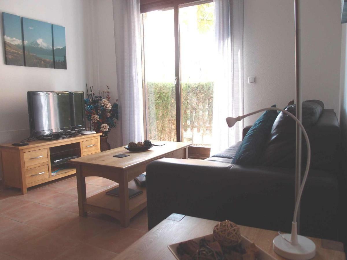 Apartamento Tranquilo Cerca De Buena Piscina Y Con Buen Aire Acondicionado 阿桂拉斯 外观 照片